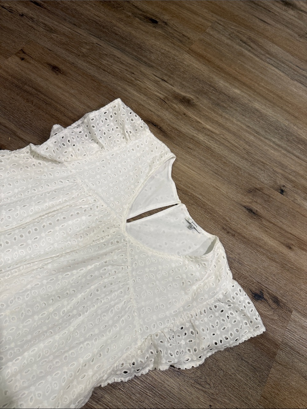 JODIFL Cotton White Eyelet Flutter Sleeve Dress - Picture 3 of 8